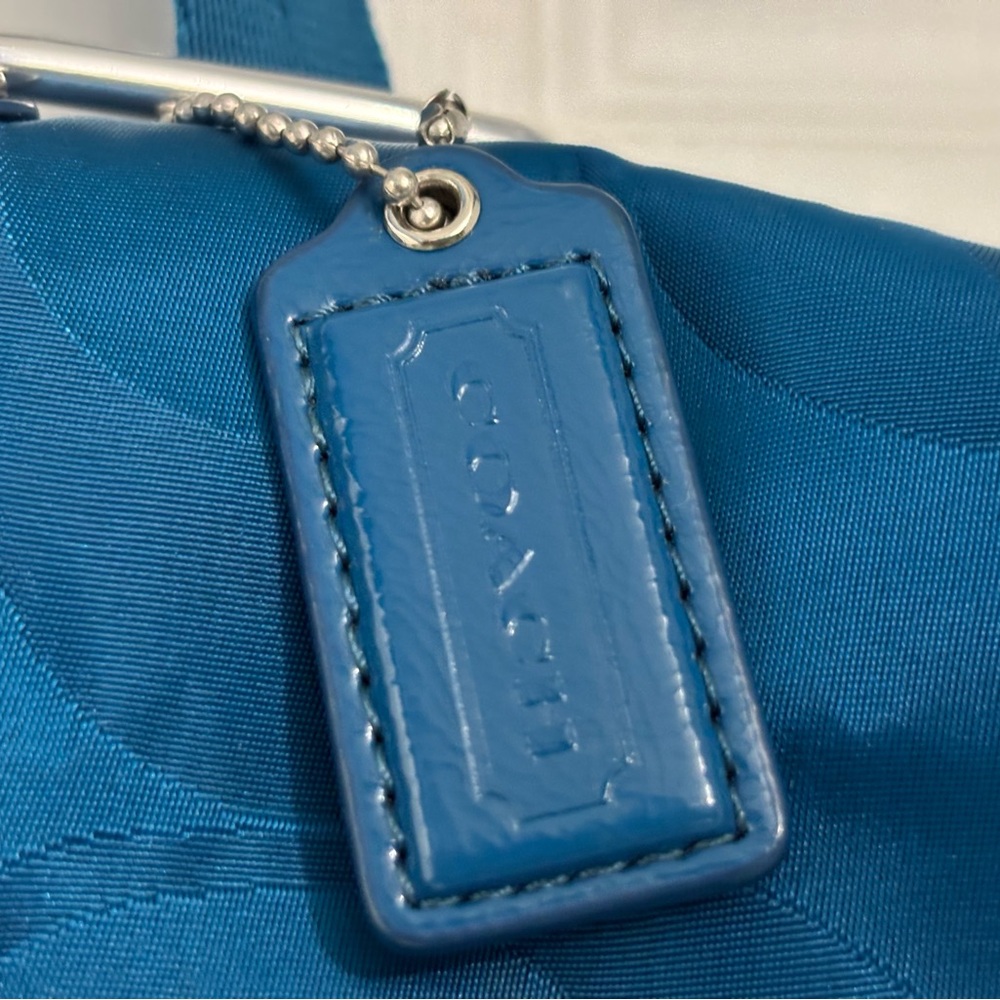 COACH GETAWAY SIGNATURE PACKABLE BACKPACK (COACH F77350) - Picture 3 of 8